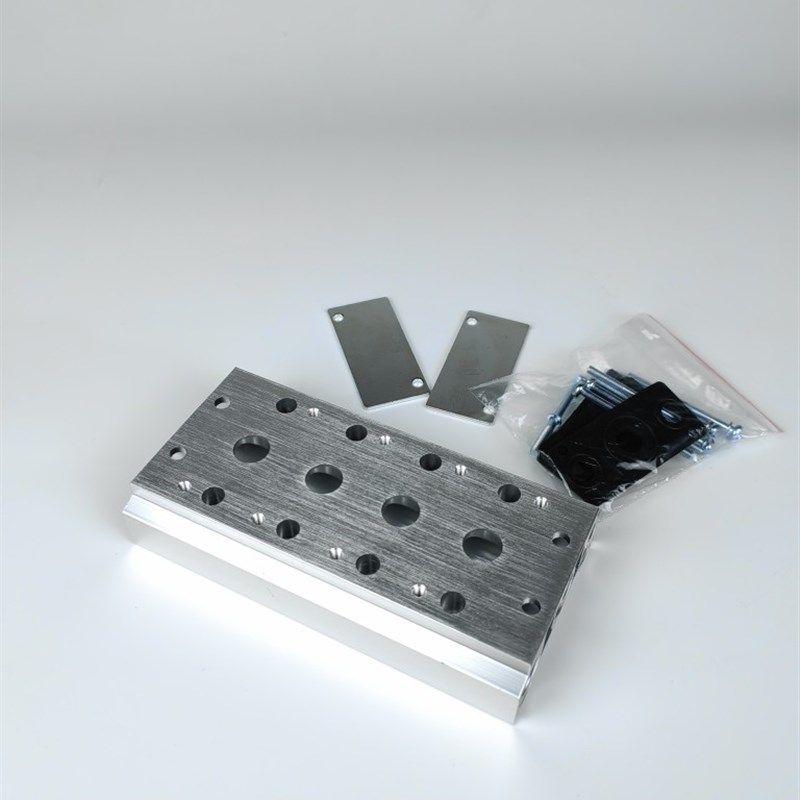 电磁阀底座4V210-08汇流板盲板100M200M300M-2F3F4F5F6F7F8F9F10F