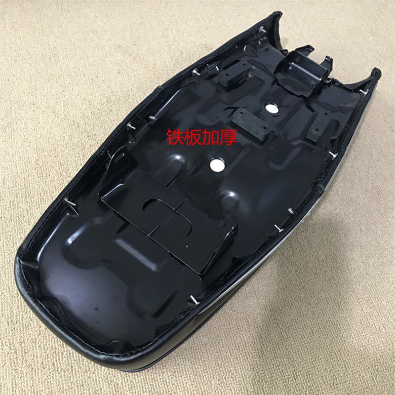 适用摩托车配件本田花猫CG125珠江ZJWH125-3坐垫总成座包防嗮皮套