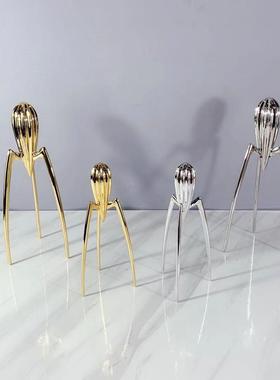 现代简约银色章鱼外星人榨汁器摆件样板房餐厅厨房客厅软装饰品