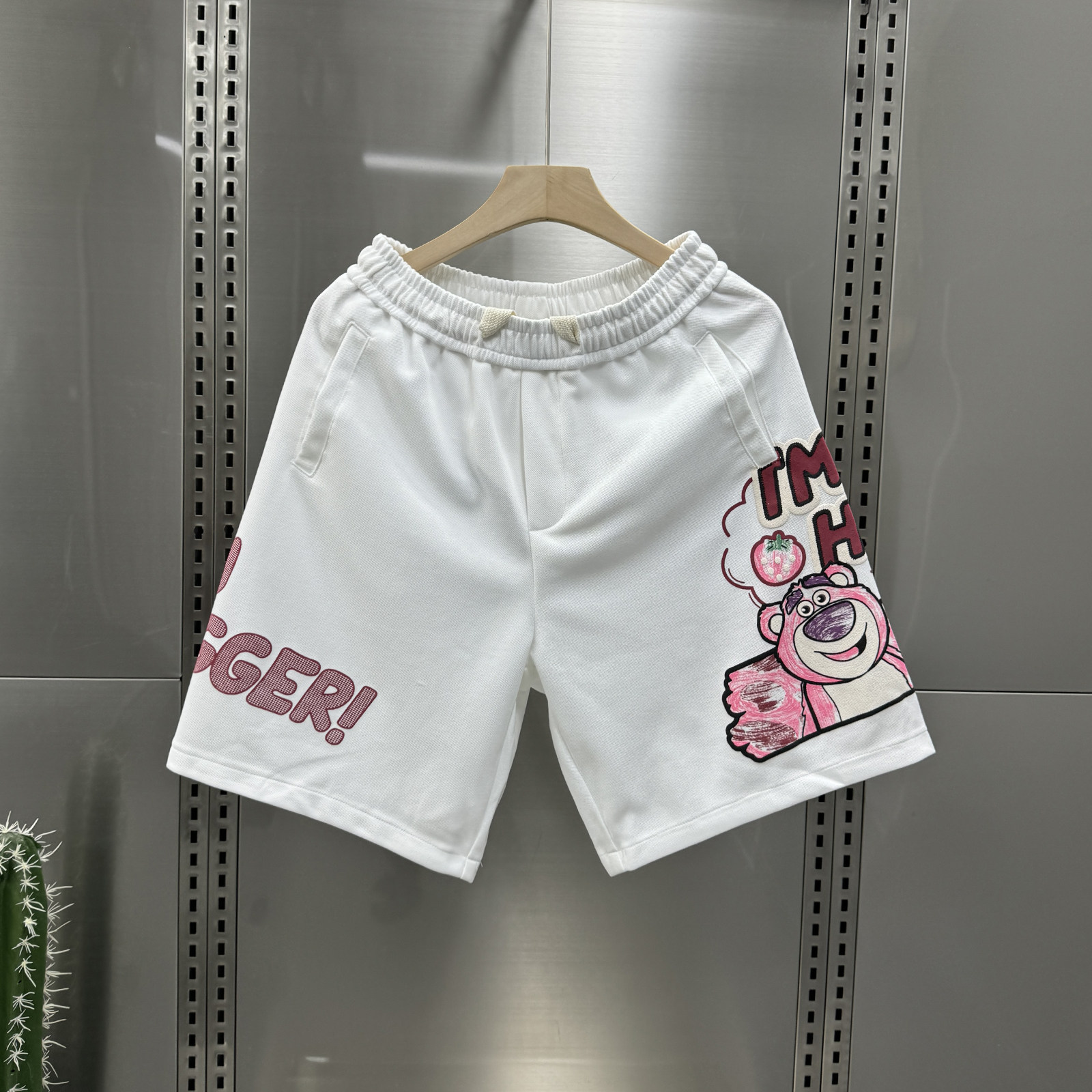 美式卡通草莓熊休闲短裤男士夏季薄款五分运动短裤潮牌宽松直筒裤,男装,休闲裤,淘宝优惠券,粉丝福利购,淘宝优惠卷