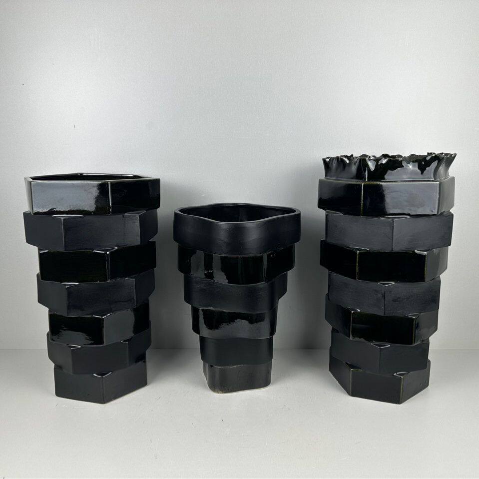 简约现代陶瓷陶瓷层叠错位花器软装饰品样板间客厅餐厅花瓶摆件