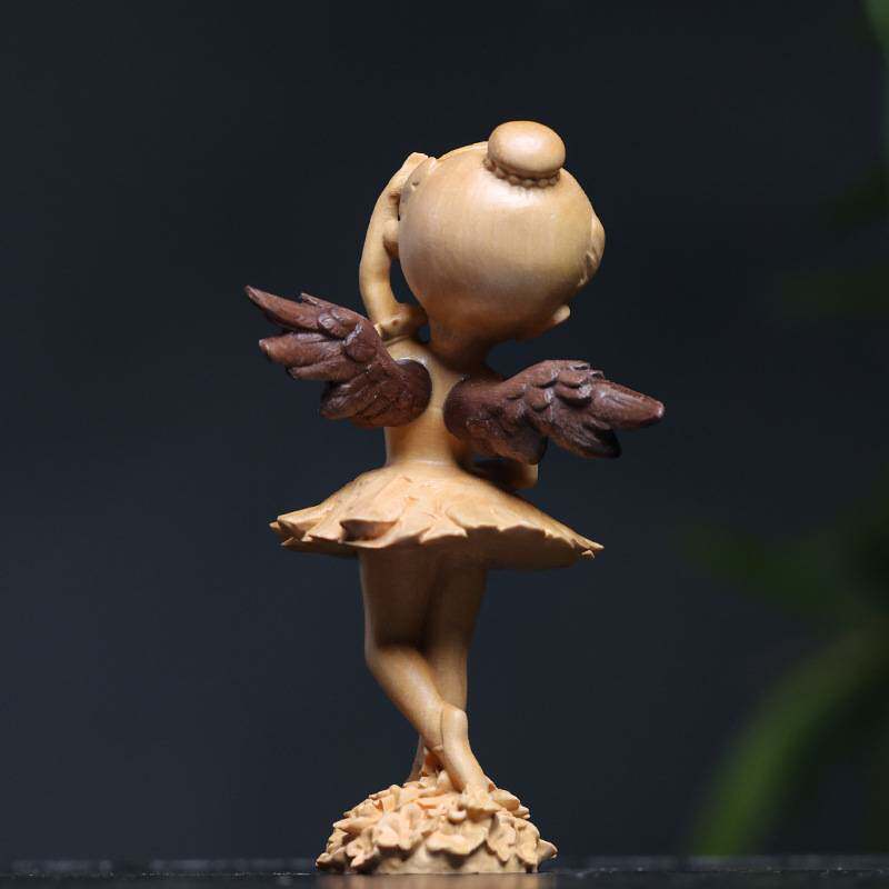 太阳能自动旋转创意汽车摆件黄杨木雕现代芭蕾舞女孩车载招财饰品