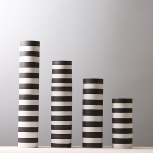 北欧手绘黑白条纹直筒花瓶样板房电视柜创意插花装饰品陶瓷摆件简