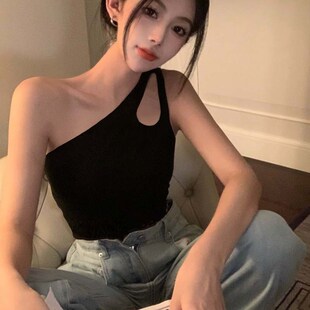 黑色背心女2023新款夏复古辣妹设计感小众洋派斜边内搭小吊带上衣