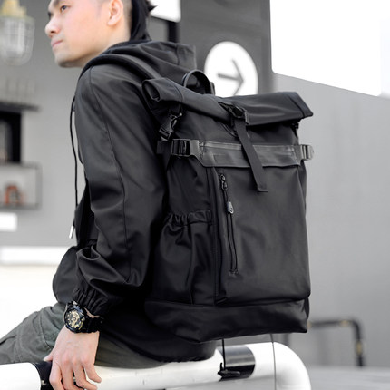 双肩包男士潮流短途出差大容量旅行包工装机能运动笔记本电脑背包