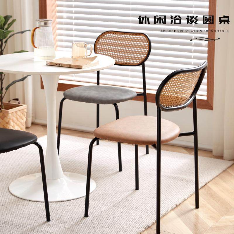 北欧餐桌椅组合简约现代餐厅家用实木桌子小户型圆桌饭桌洽谈桌,住宅家具,板木餐桌,淘宝优惠券,粉丝福利购,淘宝优惠卷