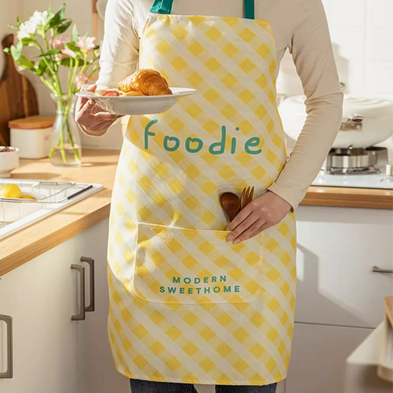 围裙厨房家用2024网红新款罩衣餐饮工作服做饭防水防油洋气可擦手