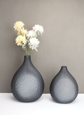 北欧创意灰色玻璃花器摆件样板房售楼部卧室书房客厅桌面玄关饰品