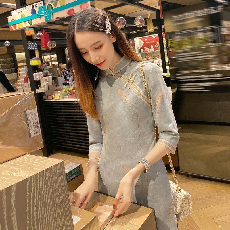 旗袍裙子现代风春秋甜美改良版年轻款少女七分袖复古连衣裙女2024