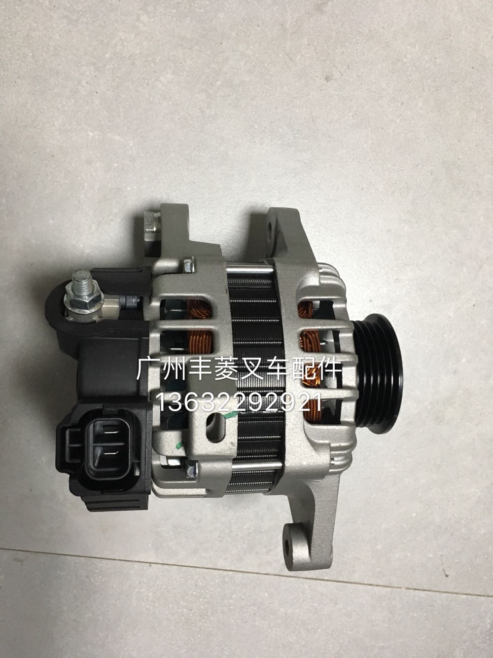 现代D4BB发电机新款现代叉车发电机D4BB发电机新款3Q7300-03100