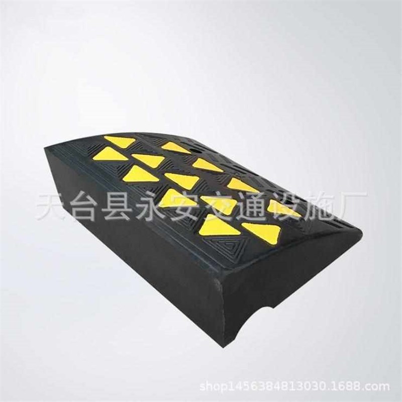 16mm马路牙子汽车台阶t垫 橡胶坡道 路沿坡 上坡垫爬坡路斜坡