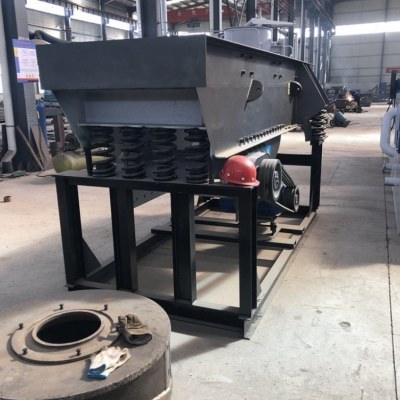 双质体震动给矿机 给料均匀制砂流水线振动给料机振幅稳定直线振