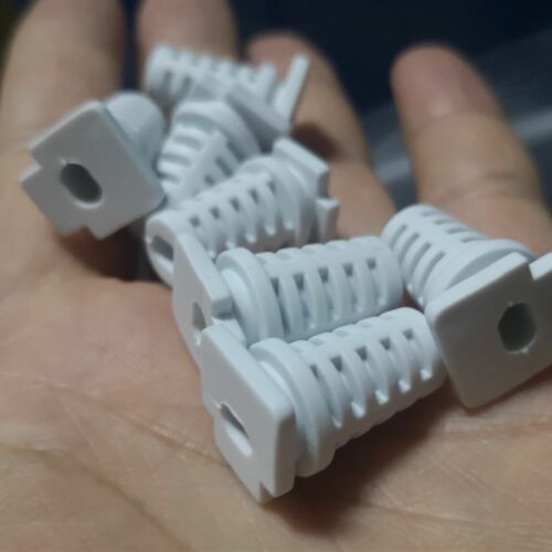 7.2护线套尾巴电源网尾内孔7.2MM防护线套线档卡扣黑白