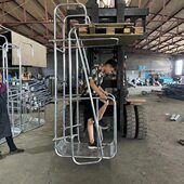 排水管挂笼 边梁吊篮 桥架挂篮 边梁施工挂篮 边梁负弯矩张拉挂笼