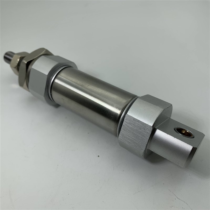 全新原装正品CM2E/CDM2E20/CDM2E25-10Z/15Z/20Z/25Z/30Z/35Z气缸