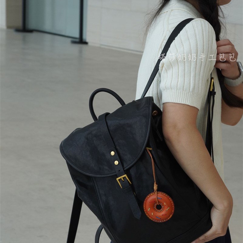 塔莎奶奶 e长期主义双肩背包头层水晶植鞣牛皮男女通用2025新