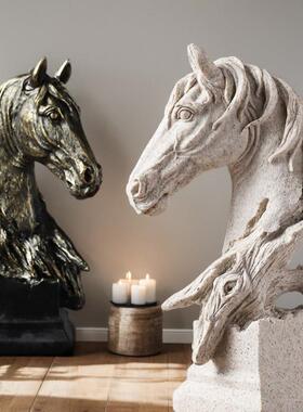 北欧风复古马头摆件家居装饰客厅博古架办公室摆件树脂工艺品装饰