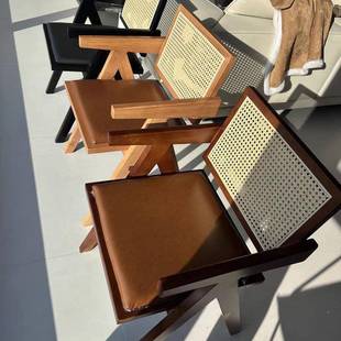 实餐椅家用昌加尔椅中风带扶手靠背迪古椅木子休闲网红餐85厅藤编