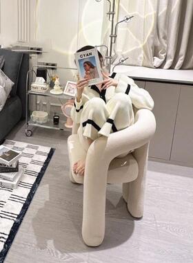网红约PIL化妆凳子背设计师简卧室家用轻妆奢梳靠梳妆台椅子奶油