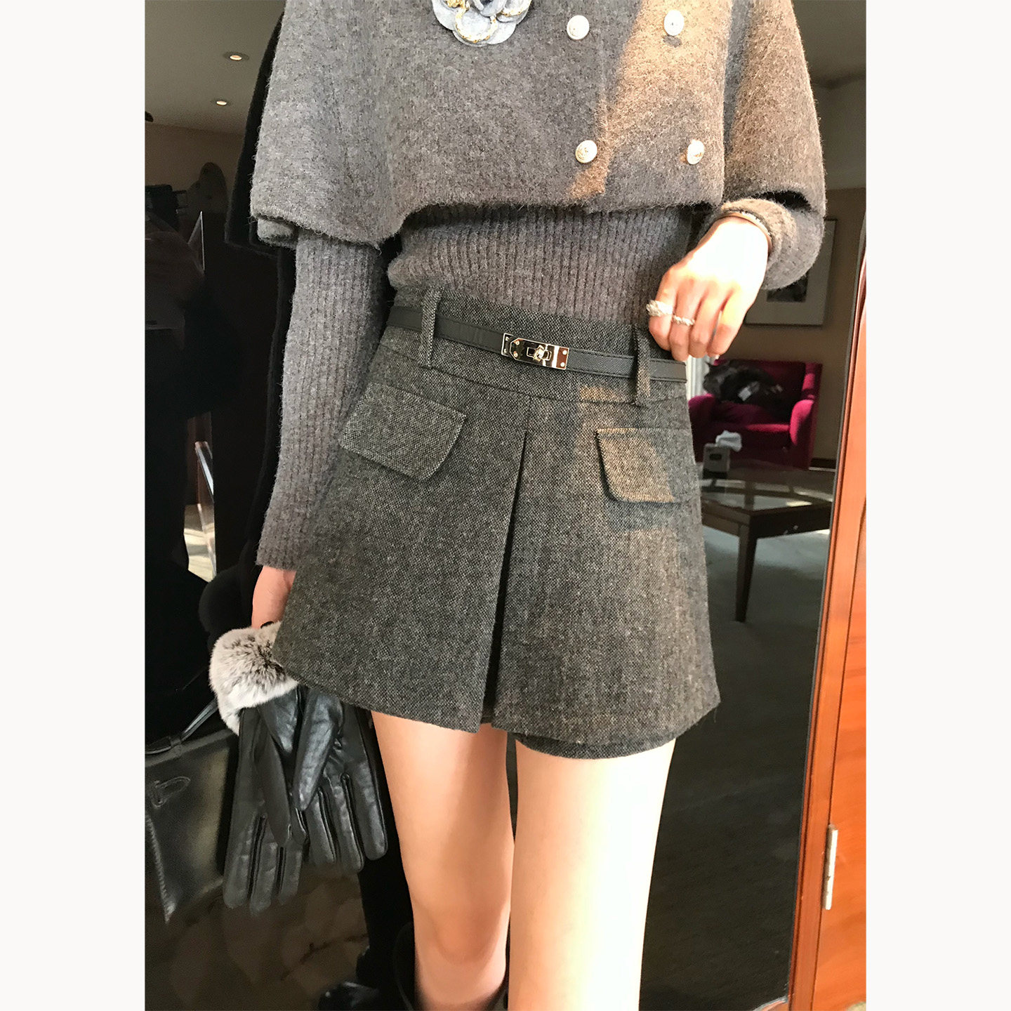 灰色压褶裙裤2025新款冬季修身显瘦羊毛裙辣妹高腰短裤百搭A字裙