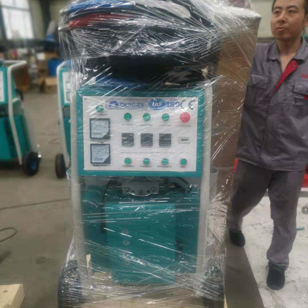 聚脲聚氨酯喷涂机防腐防水隔热保温 Polyurea spraying machine