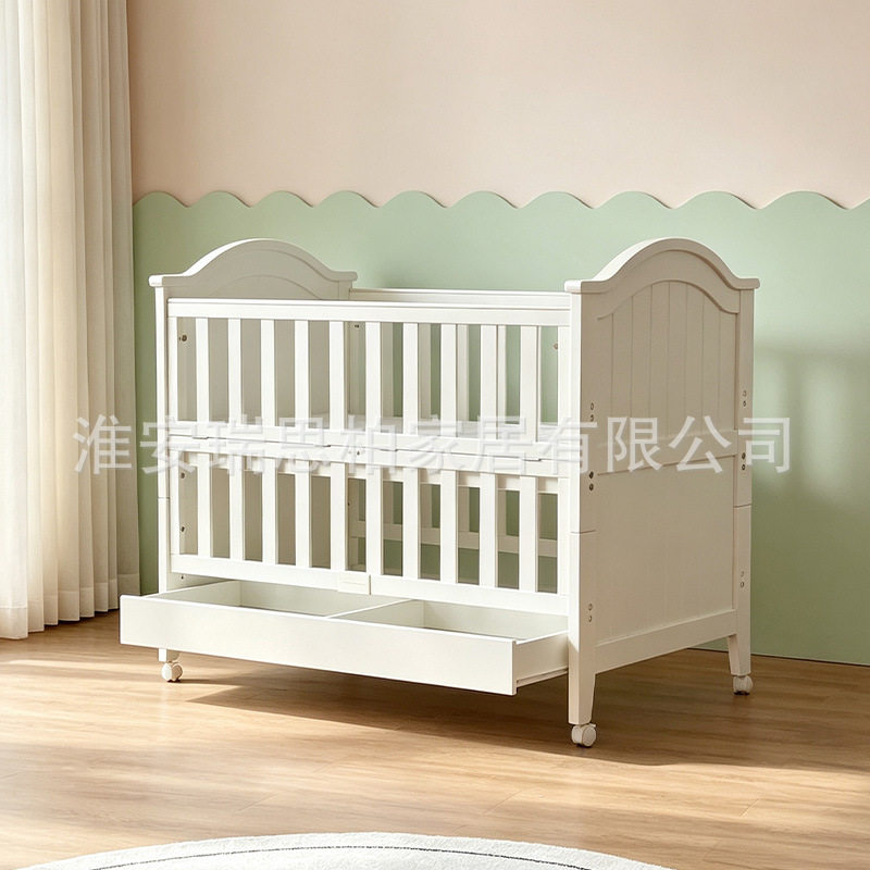 实木婴儿床新生宝宝可移动拼接床多功能可变儿童书桌电脑桌少年床