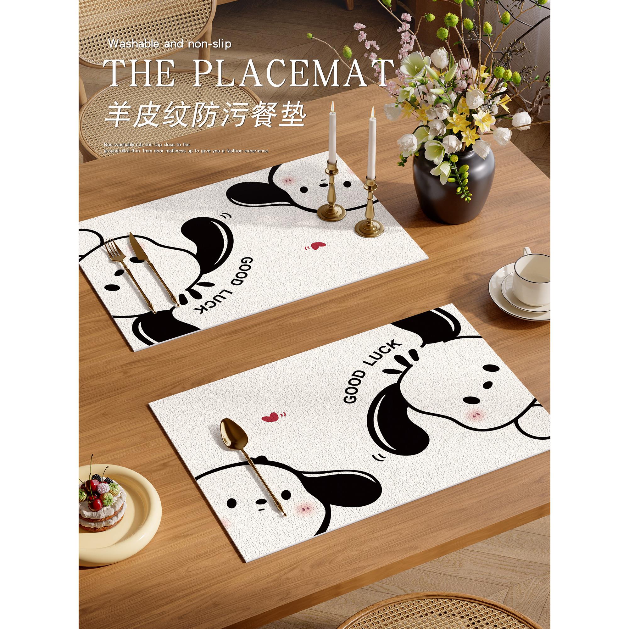 三丽鸥小学生餐垫易打理便携可爱防油吃饭桌布课桌面儿童隔热垫子