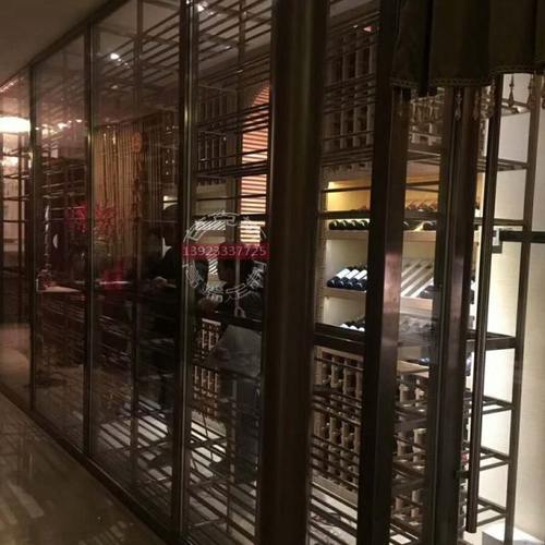 定做恒温酒窖精品酒柜 红酒窖不锈钢实木酒柜 酒吧台隔断金属酒架