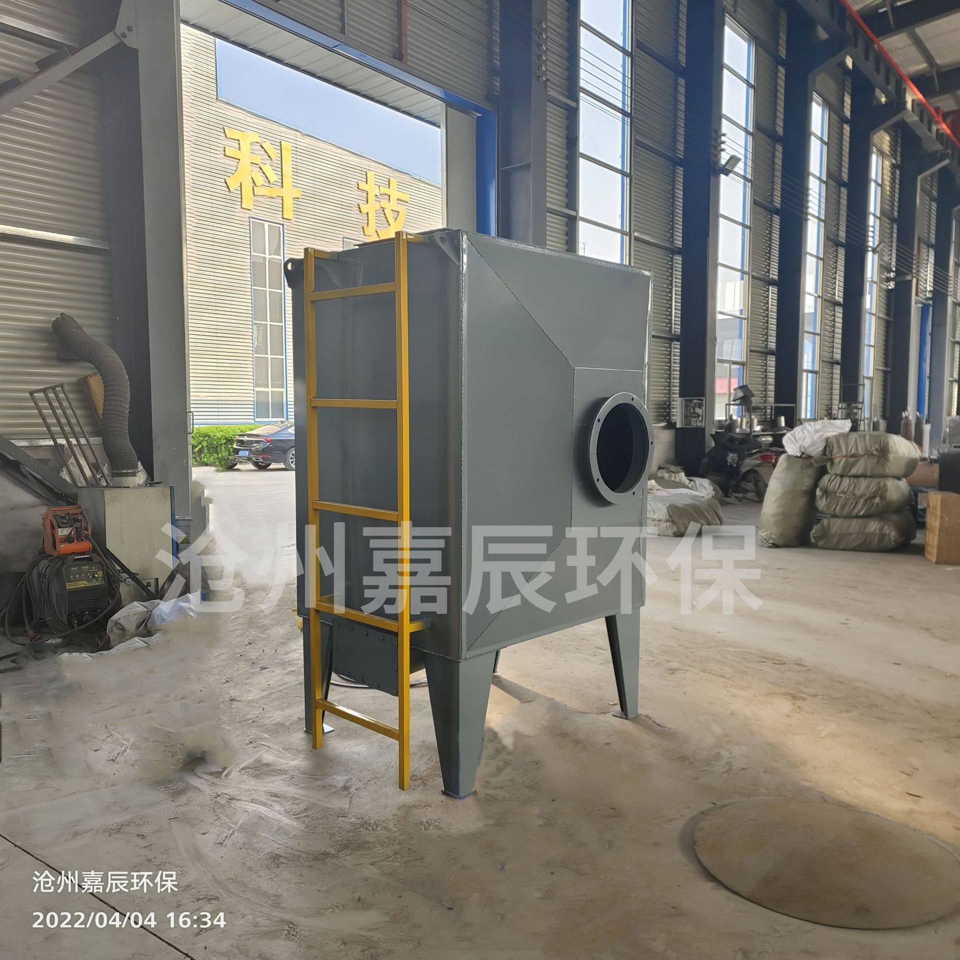 上装下卸式活性炭吸附箱废气二级净化装置上装下卸式活性炭吸附箱