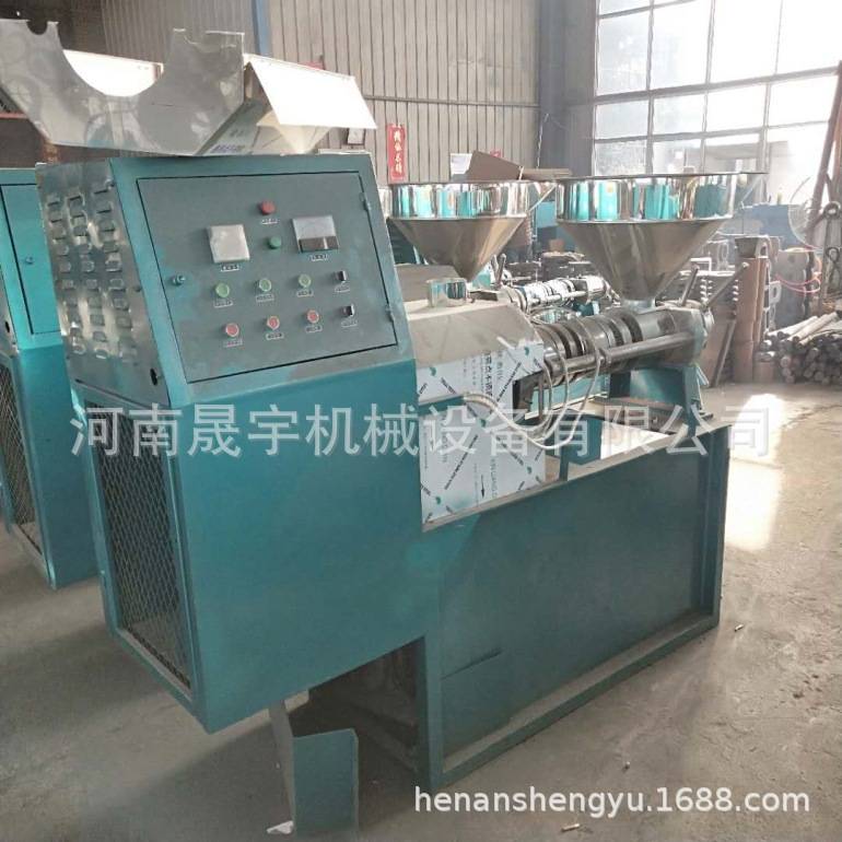 家庭油菜籽温控榨油机  黄豆米糠条排卧螺压榨设备 中小型榨油机