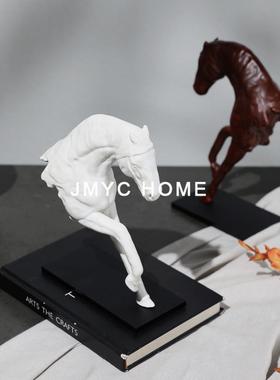 中古风抽象半身马雕塑摆件创意酒店样板间玄关酒柜客厅书房装饰品