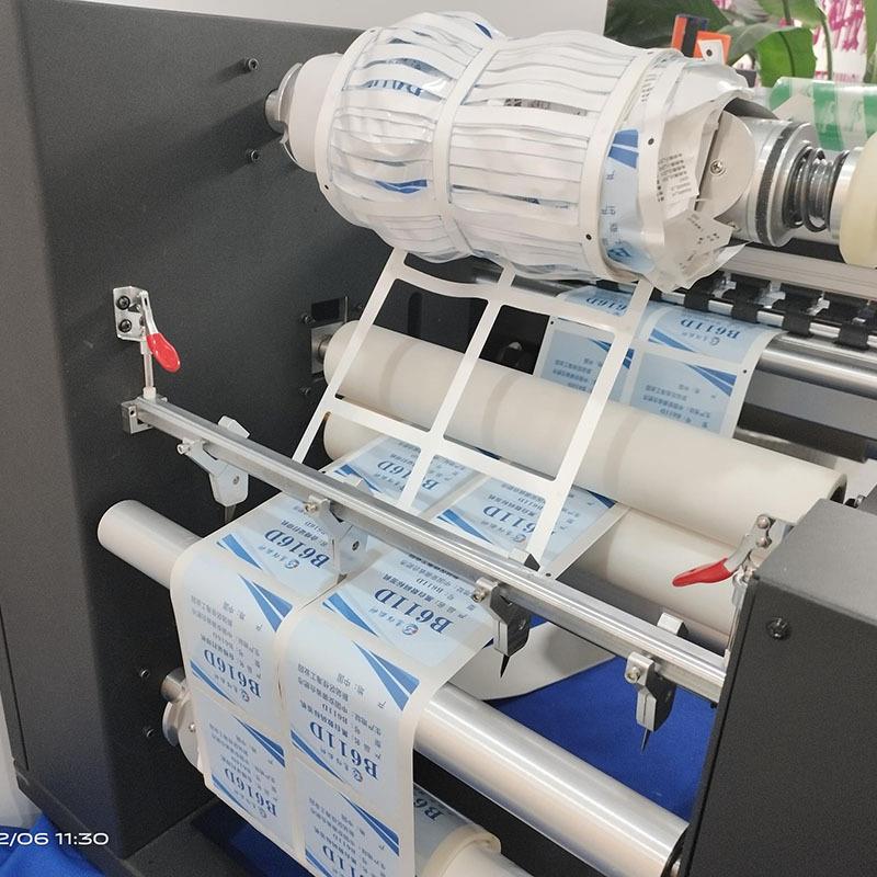 不干胶标签覆膜切割分切排废收卷多功能一体机覆膜机模切机分切机