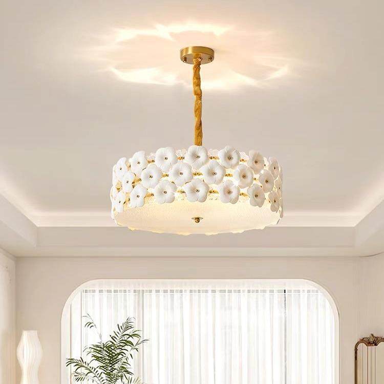 陶瓷花朵吊灯法式奶油风氛围感大厅灯圆形创意造型新款护眼客厅灯,家装灯饰光源,智能吊灯,淘宝优惠券,粉丝福利购,淘宝优惠卷