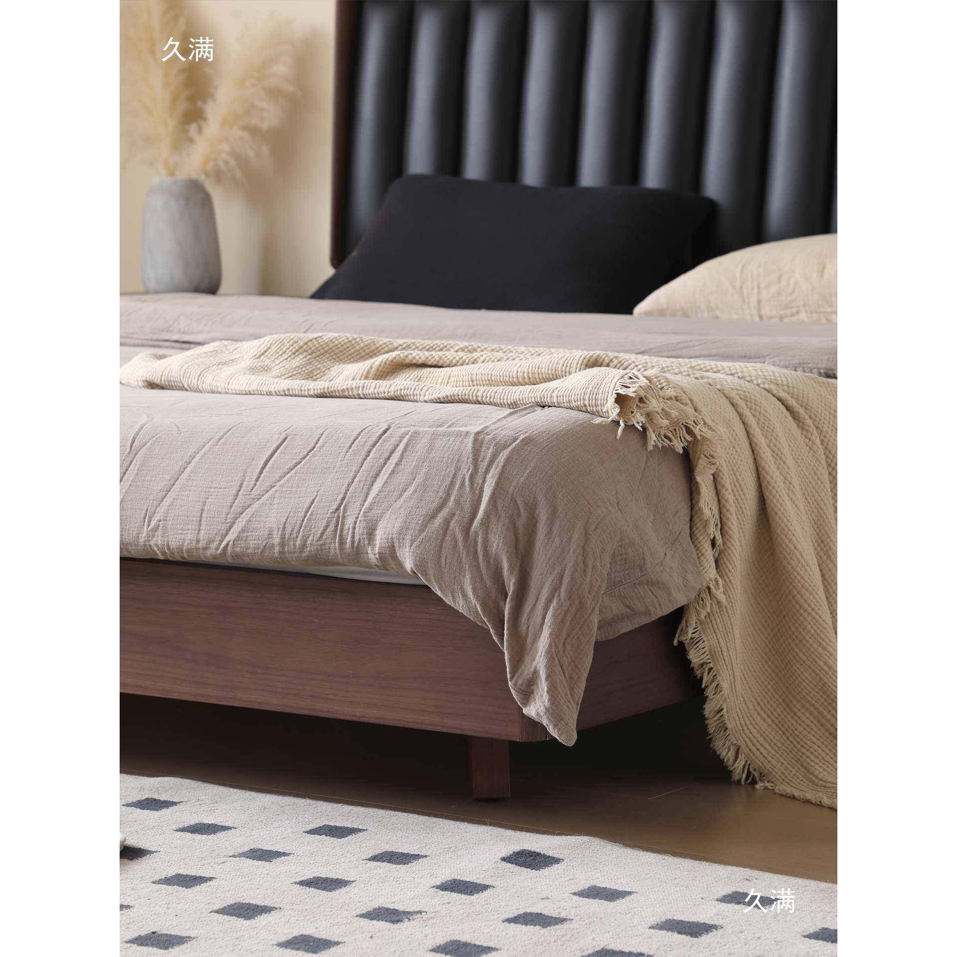 胡桃木中古黑色钢键实木床软包床主840A-时风卧简琴床约床双人床