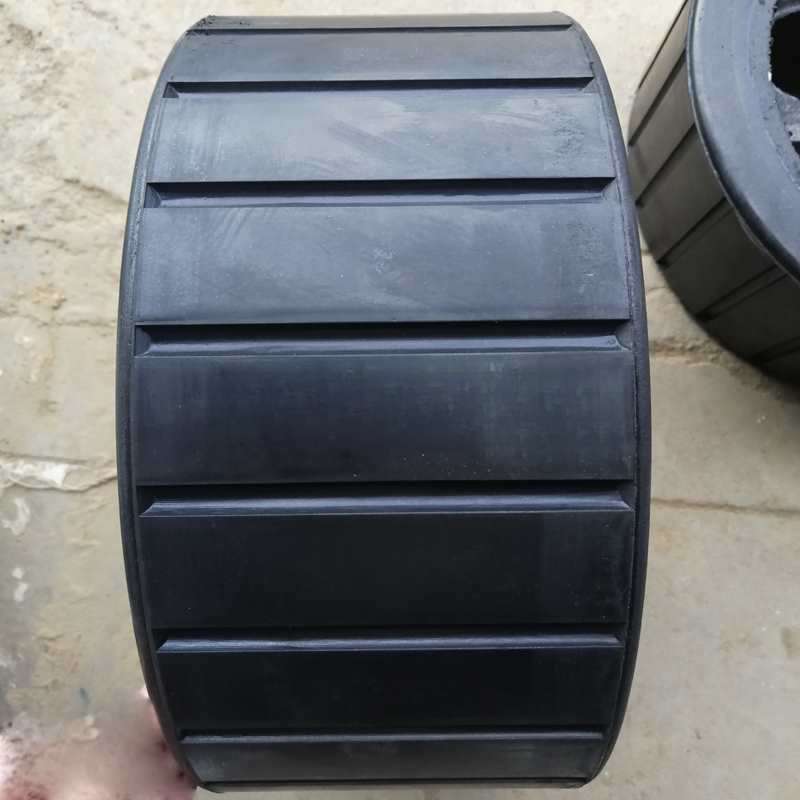 JZM350/400/450/500/750滚筒式混凝土搅拌机胶轮配件摩擦轮皮轮