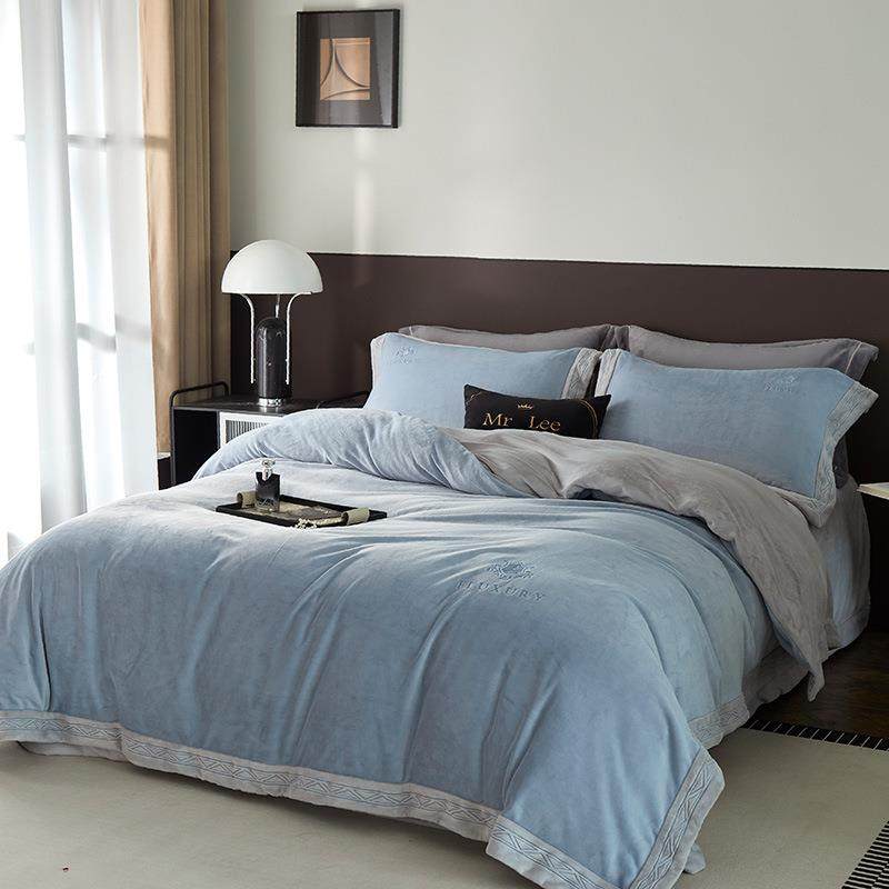 加厚全消光经典棉绒四件套字母刺绣保暖被套冬季床品蓝紫粉色