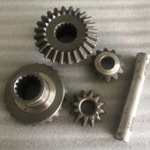 四轮拖拉机配件洛阳半轴齿16键伞齿差速器齿差速器轴