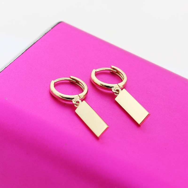 蓝莓家 韩国10K黄金金砖耳环 简约耳扣坠光面长Q牌K纯金小金条耳