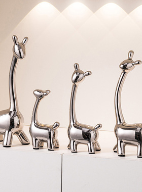 可爱轻奢一c家四口小鹿桌面摆件创意电镀家居客厅电视柜书房装饰