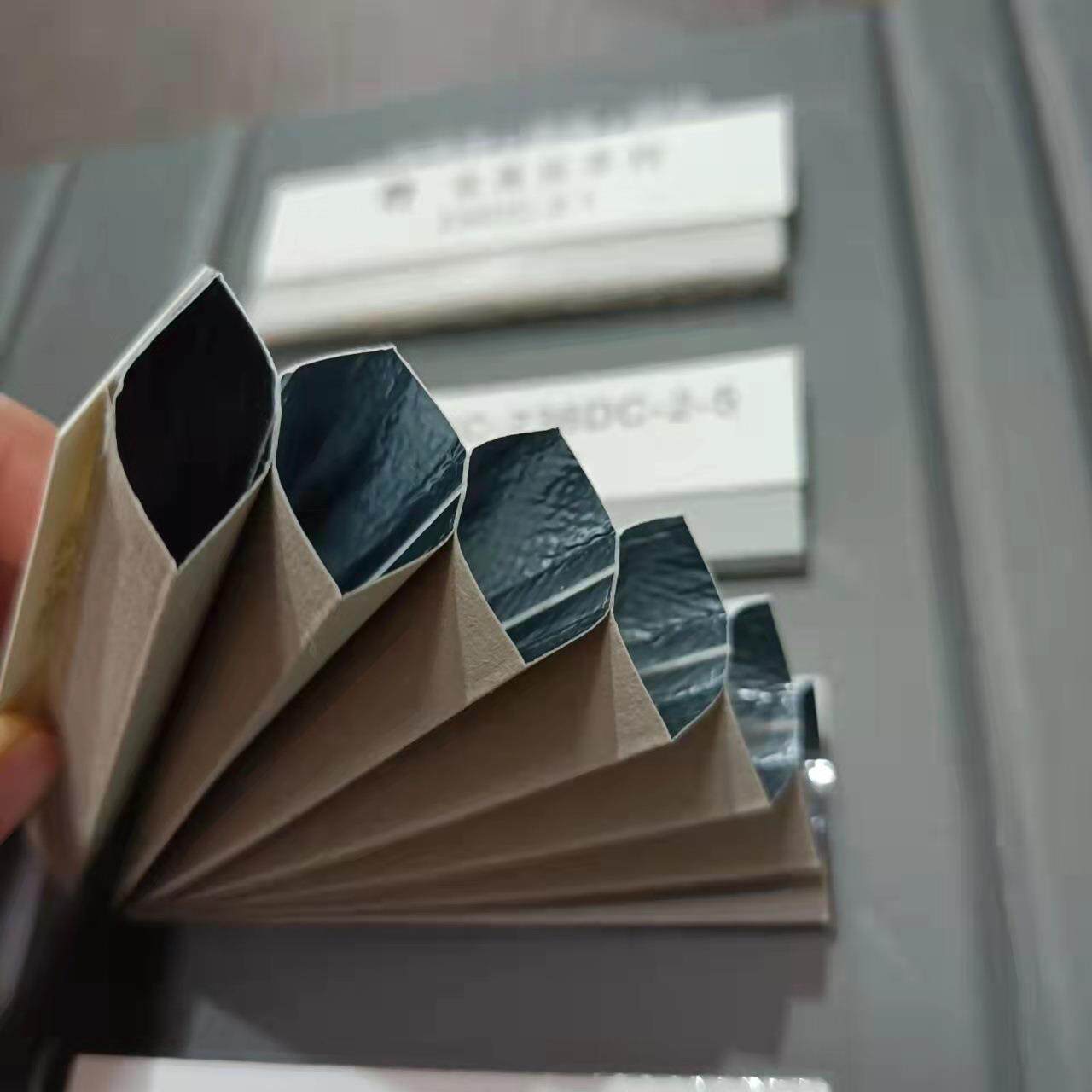 拉珠遮光防水隔热降噪皱褶立体细腻网纱日夜蜂巢帘卷帘办公楼