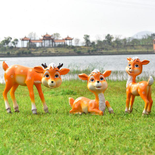 户外花园林景观卡通梅花鹿雕塑玻璃钢售楼部草坪动物装饰小品摆件