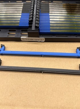 10151094-1331K13LF进口FCI DDR4四代内存插槽卡蓝色黑色288PIN