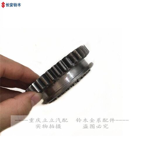 铃木雨燕1.3变速箱1档2档3档4档5档齿轮输入轴齿轮中间轴齿轮原厂