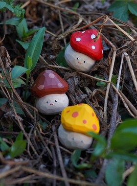 Joe的小作坊/小蘑菇木雕小摆件可爱桌H面装饰摆件手工雕刻送朋友