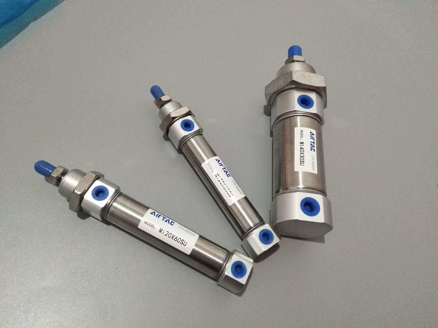 MI32*30X40X20X25X50X60X75X80X100X125X150X175X200SU气缸