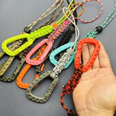 ITW大D扣伞绳登山背包水瓶卡扣户外饮料瓶扣战术挂扣手腕防丢绳