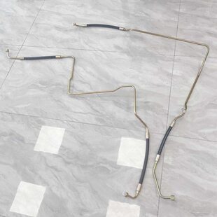 NF101428约翰迪尔1204拖拉机原厂配件1354国2左右转向油管SJ12546