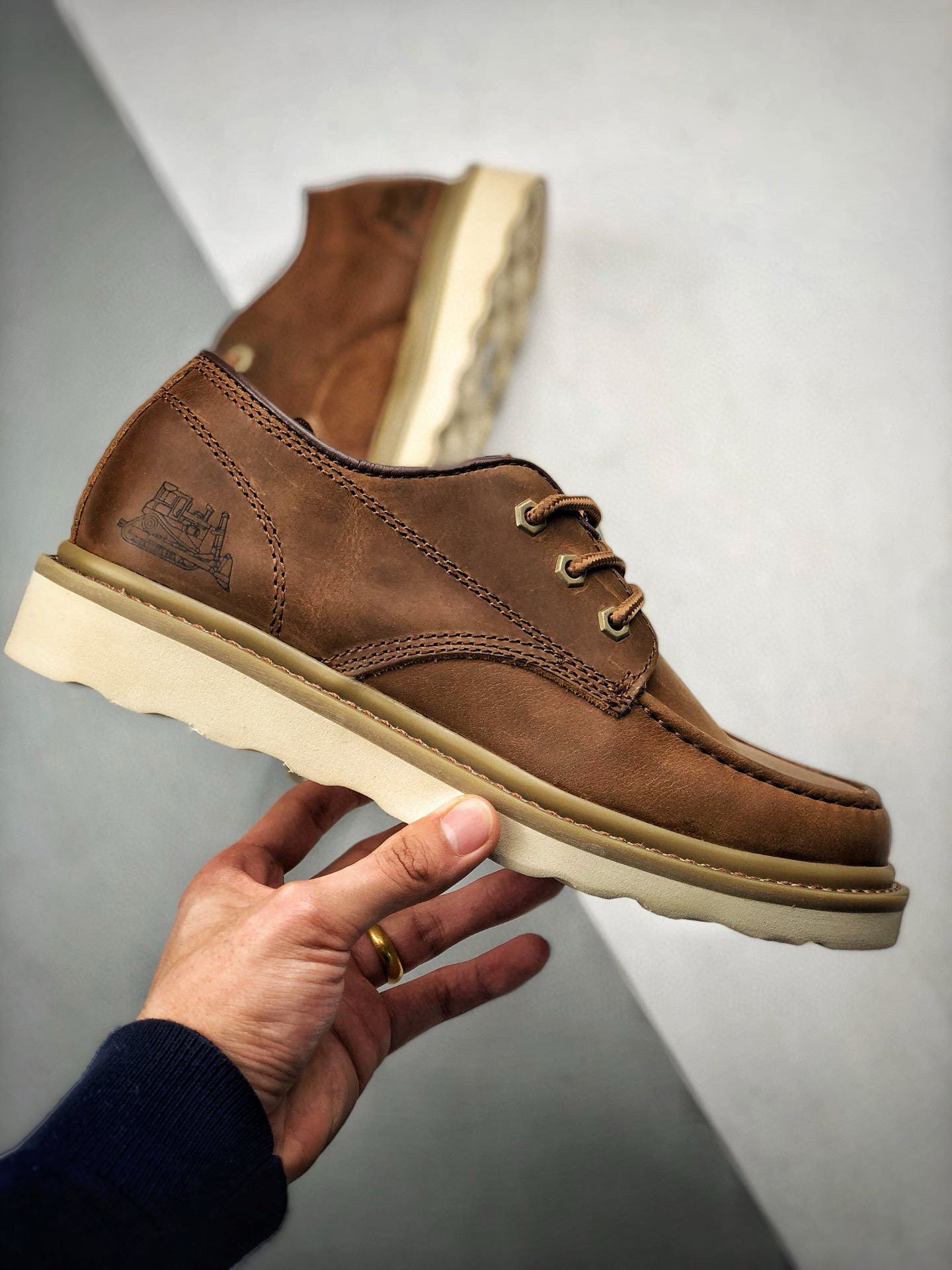 外贸原单头层牛皮复古皮鞋休闲板鞋轻便耐磨防滑户外工装男鞋单鞋,流行男鞋,工装鞋,淘宝优惠券,粉丝福利购,淘宝优惠卷