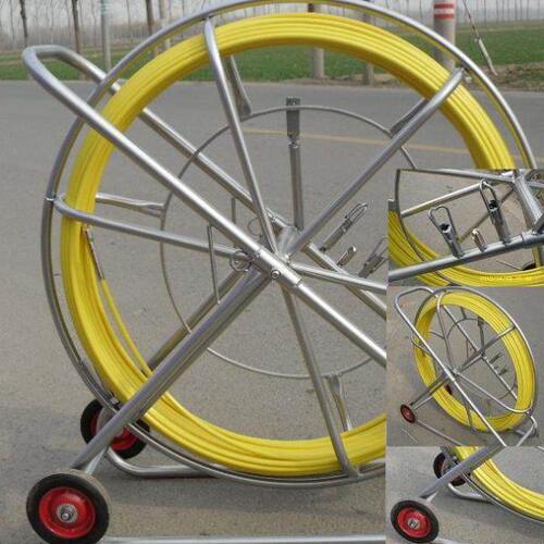 玻璃钢穿孔器穿线器拉线器加强内芯弹性钢丝加固方管车布线器150M