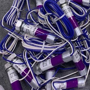 C7027A1049 C7027A1072火焰探测器C7027A1023紫外线探头honeywell